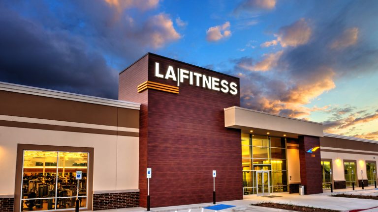 La Fitness Is Near Me: Find Gyms, Classes, Deals